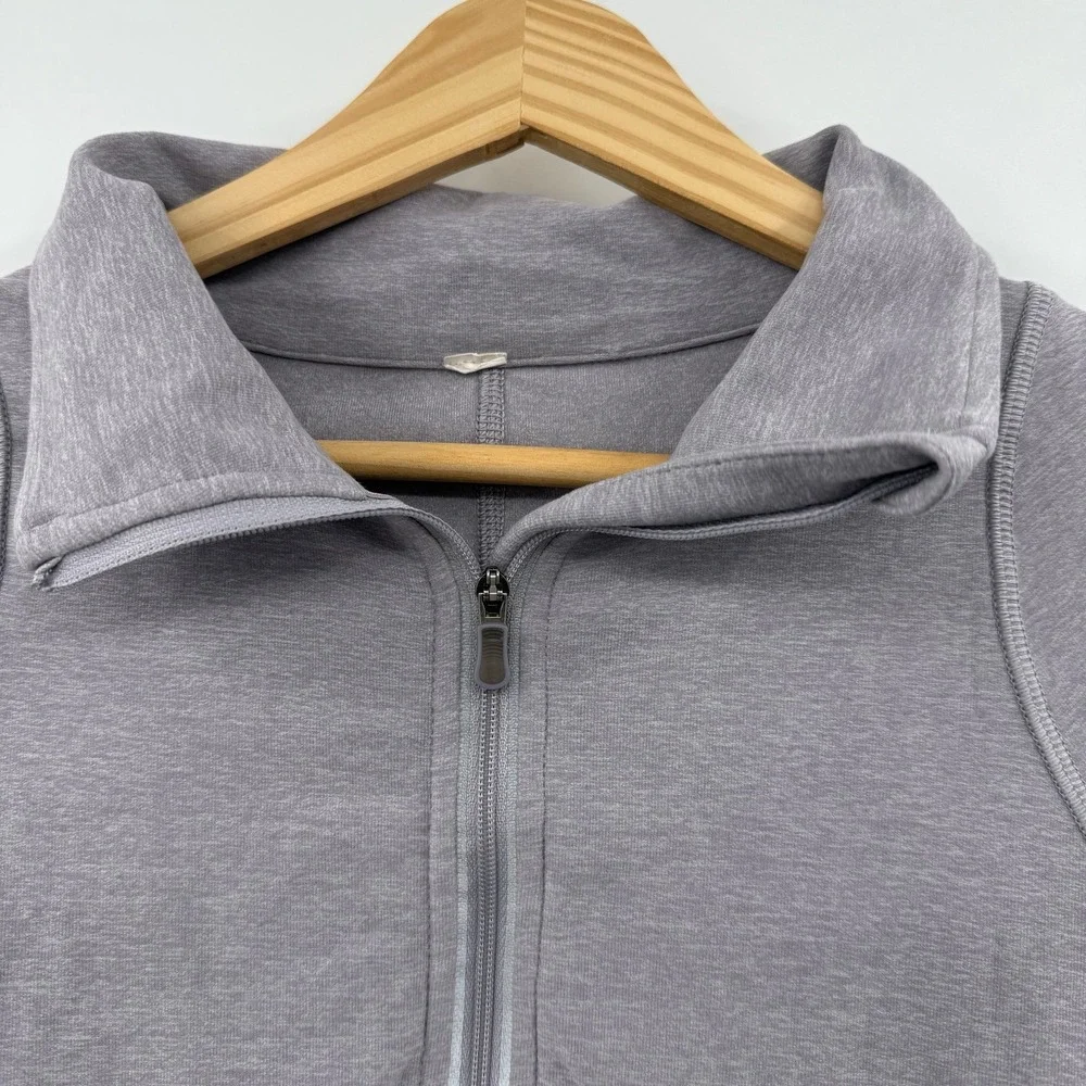 Lululemon Women's 8 Sweatshirt Warm Heart Cold Hands Half 1/2 Zip Mock neck‎
